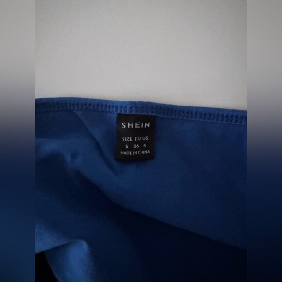 SHEIN EZWEAR SOLID CROP CAMI TOP ROYAL BLUE SIZE SMALL BARELY WORN - Picture 6 of 7